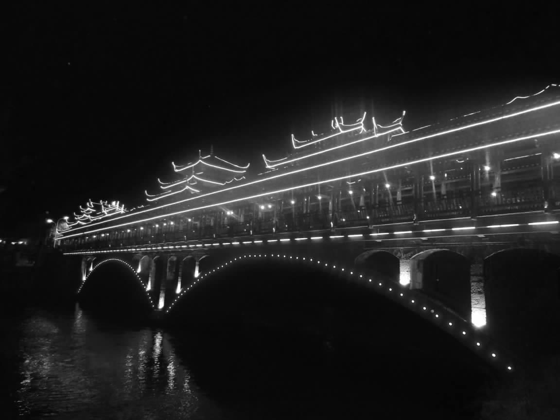 城步风雨桥夜景